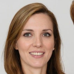Marcela Díaz – Administradora 🇨🇱